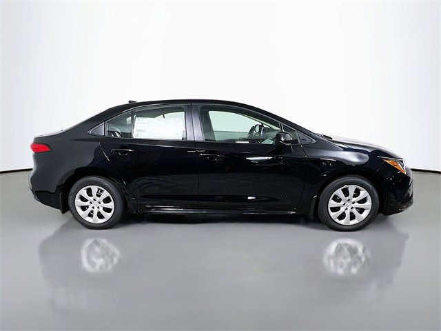 New 2026 Toyota Corolla LE image 2