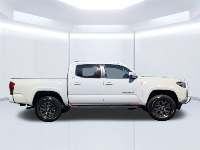 Certified 2023 Toyota Tacoma SR5 w/ Technology Package AWD/4WD image 9