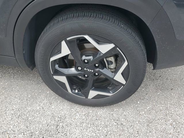 Certified 2024 Kia Seltos EX image 5