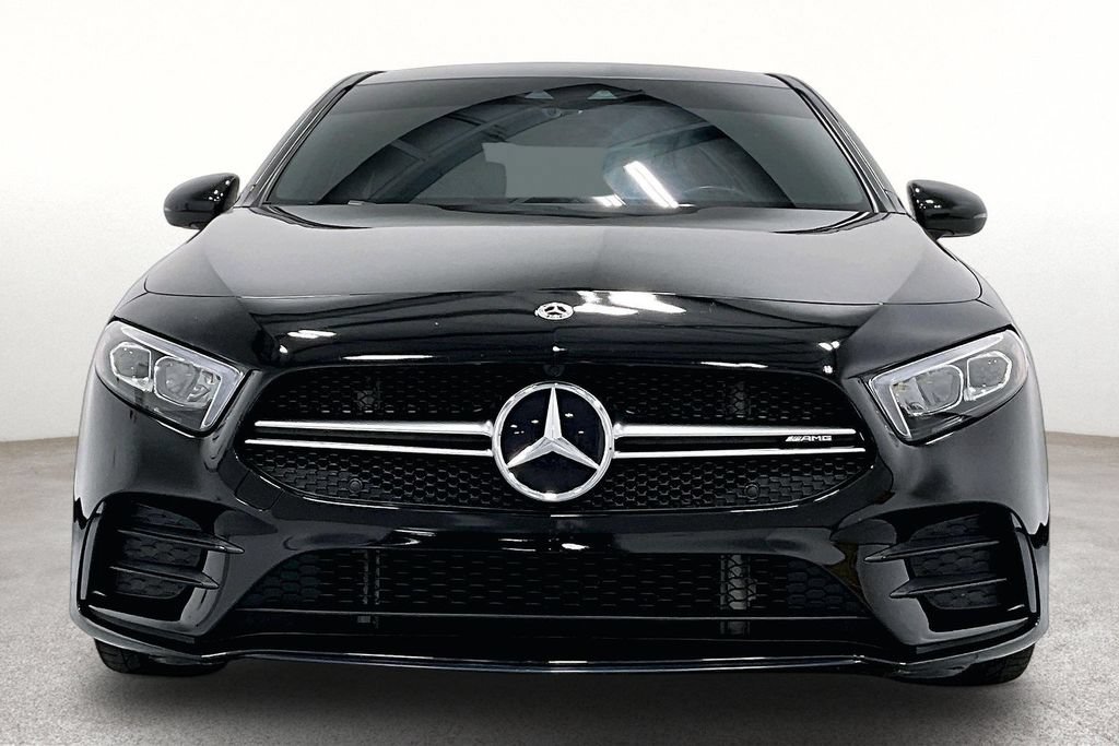 Used 2021 Mercedes-Benz A 35 AMG 4MATIC image 4