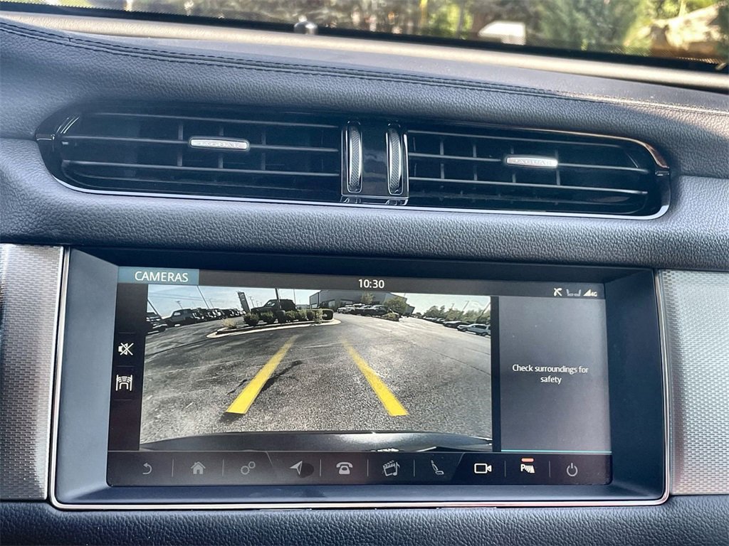 Used 2020 Jaguar XF Prestige image 27