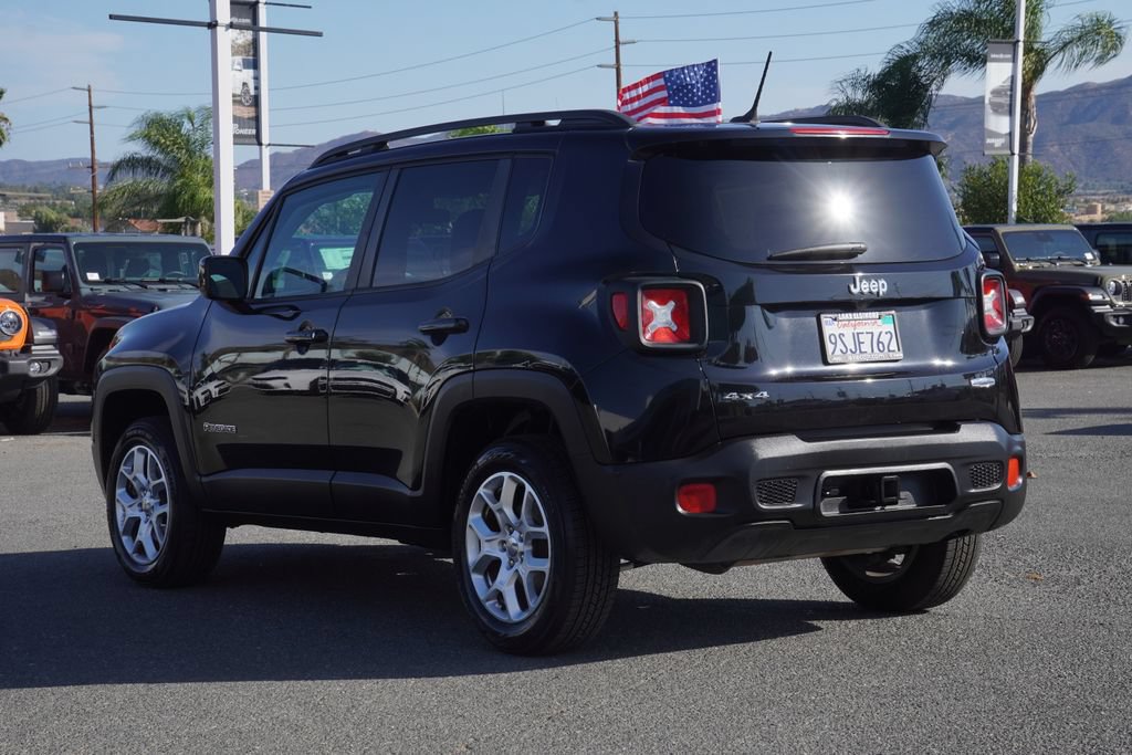 Certified 2017 Jeep Renegade Latitude AWD/4WD image 6