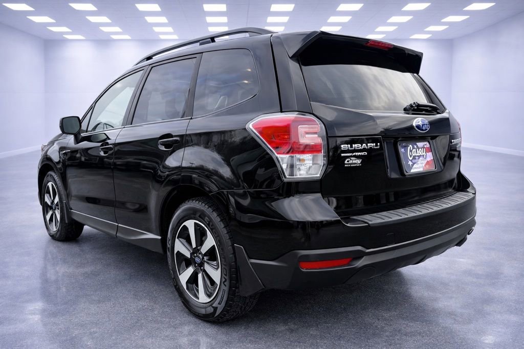 Used 2018 Subaru Forester 2.5i Premium w/ All-Weather Package image 8