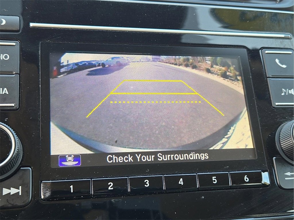 Used 2020 Honda CR-V LX image 18