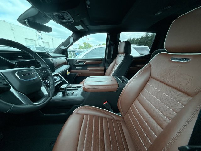 Used 2026 GMC Sierra 1500 Denali Ultimate AWD/4WD image 17