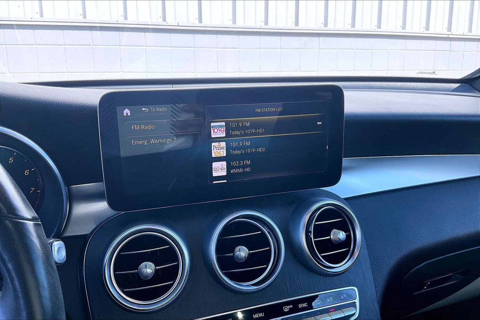 Used 2021 Mercedes-Benz GLC 300 4MATIC image 38