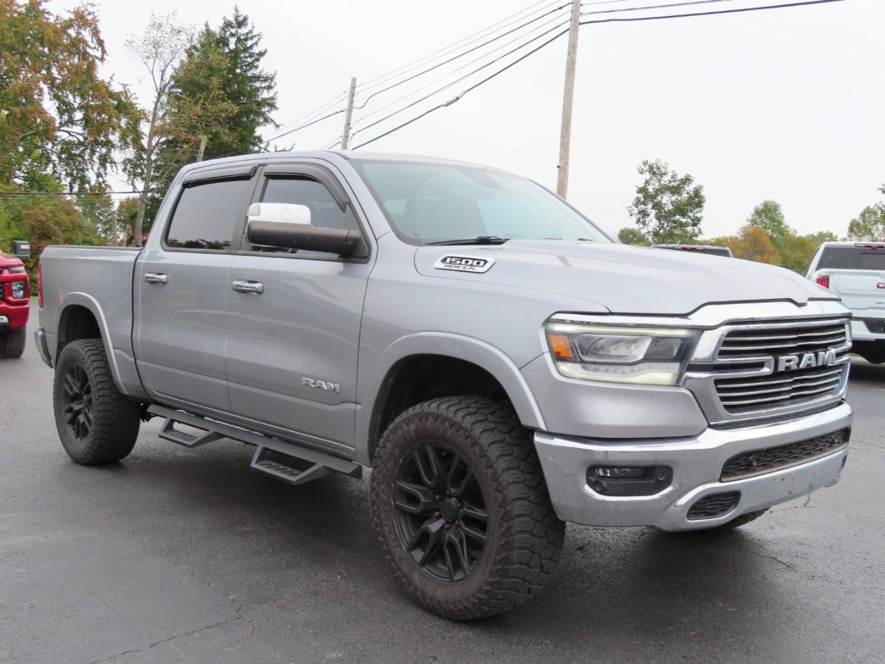 Used 2019 RAM 1500 Laramie AWD/4WD image 8