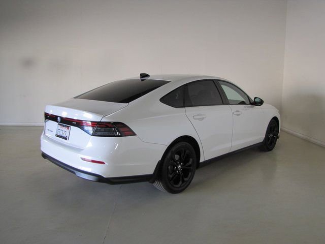Certified 2025 Honda Accord SE image 22