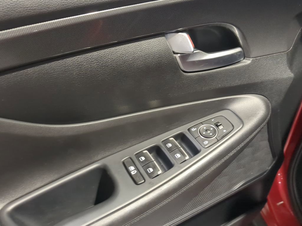 Used 2022 Hyundai Santa Fe XRT image 15