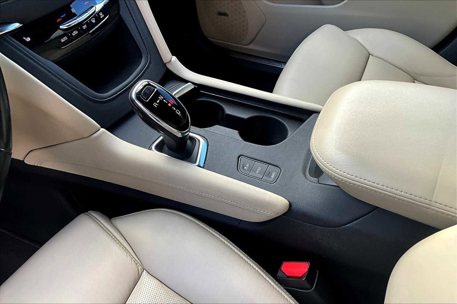 Used 2019 Cadillac XT5 Luxury image 16