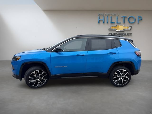 Used 2025 Jeep Compass Limited w/ Elite Group AWD/4WD image 10