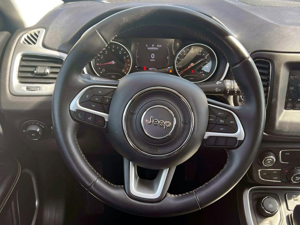 Certified 2019 Jeep Compass Latitude image 13