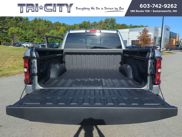 New 2026 RAM 1500 4x4 Crew Cab image 31