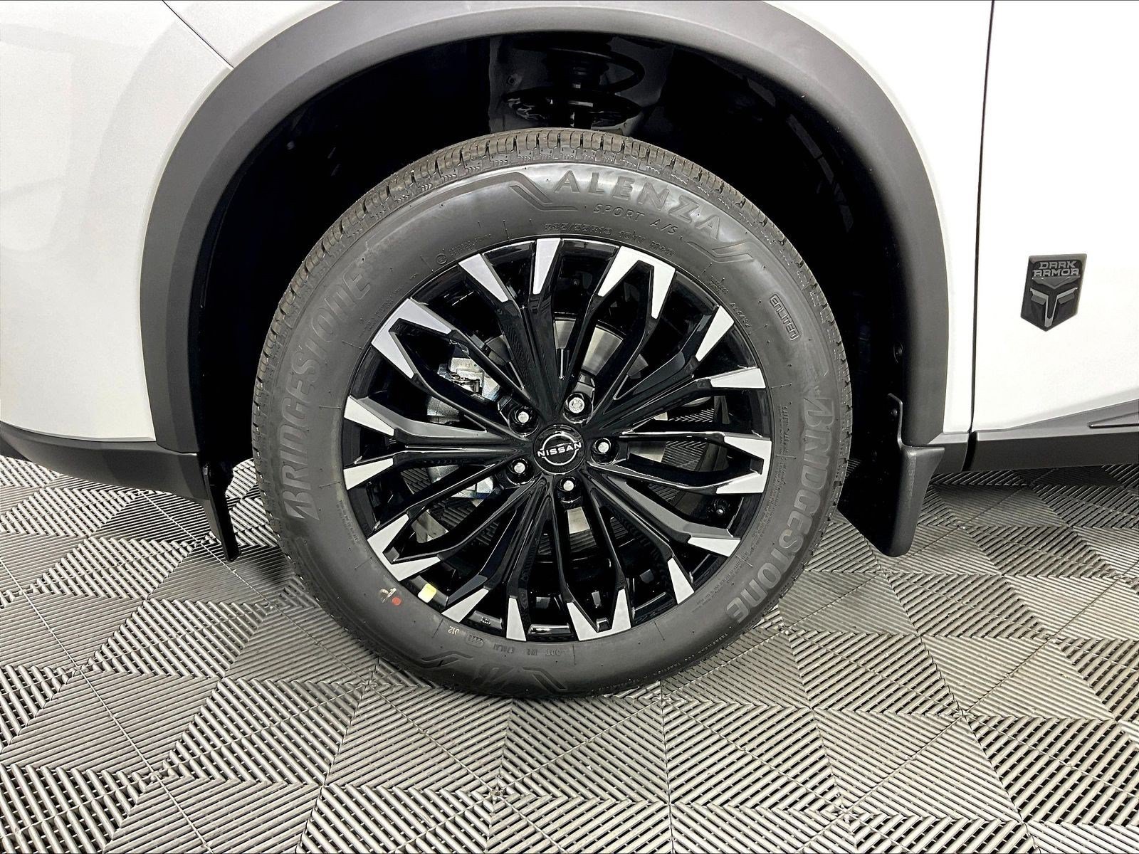 New 2026 Nissan Rogue Dark Armor AWD/4WD image 23