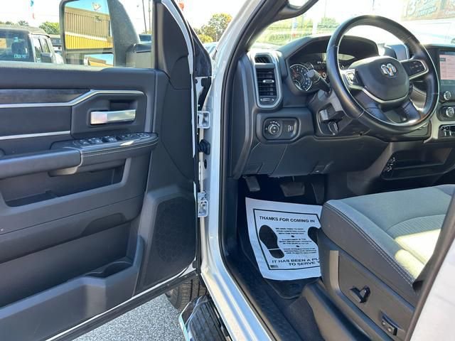 Used 2024 RAM 2500 Big Horn w/ Bed Utility Group image 9