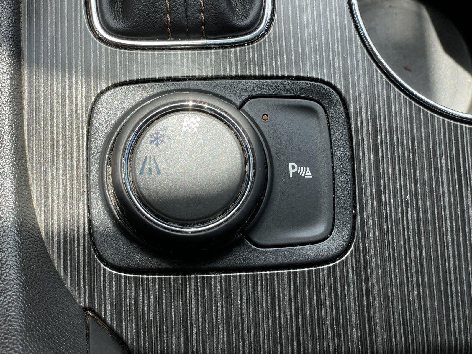 Used 2019 GMC Acadia SLT w/ Black Edition FWD image 31