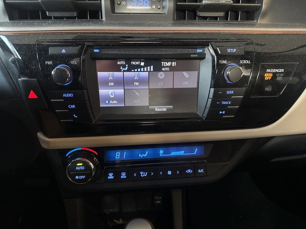 Used 2014 Toyota Corolla LE image 16