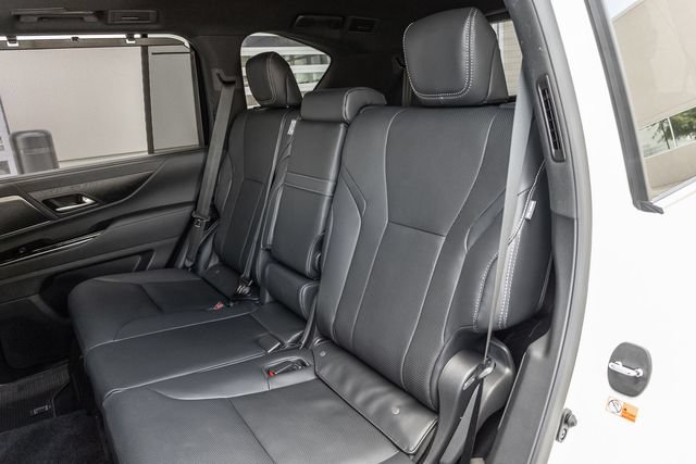 New 2026 Lexus LX 700h Luxury AWD/4WD image 8