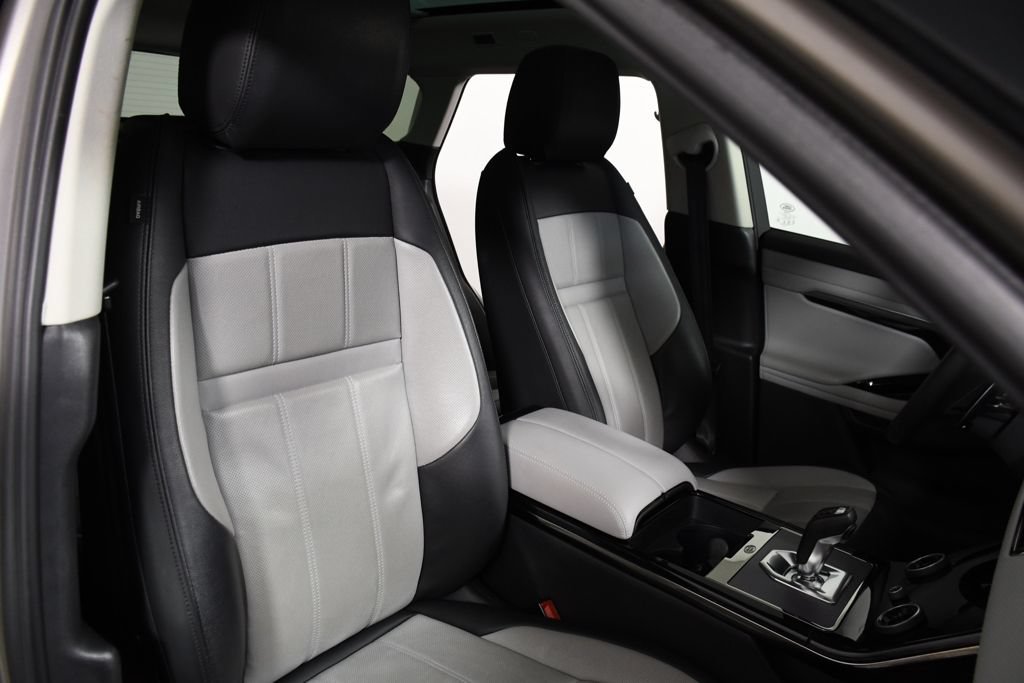 Used 2023 Land Rover Range Rover Evoque R-Dynamic S AWD/4WD image 20