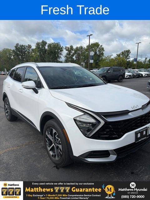 Used 2023 Kia Sportage EX AWD/4WD image 1