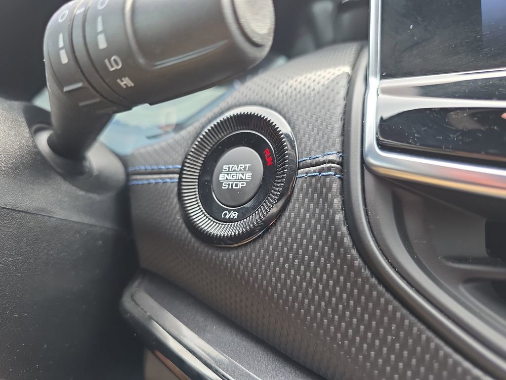 Used 2026 Jeep Compass Latitude image 23