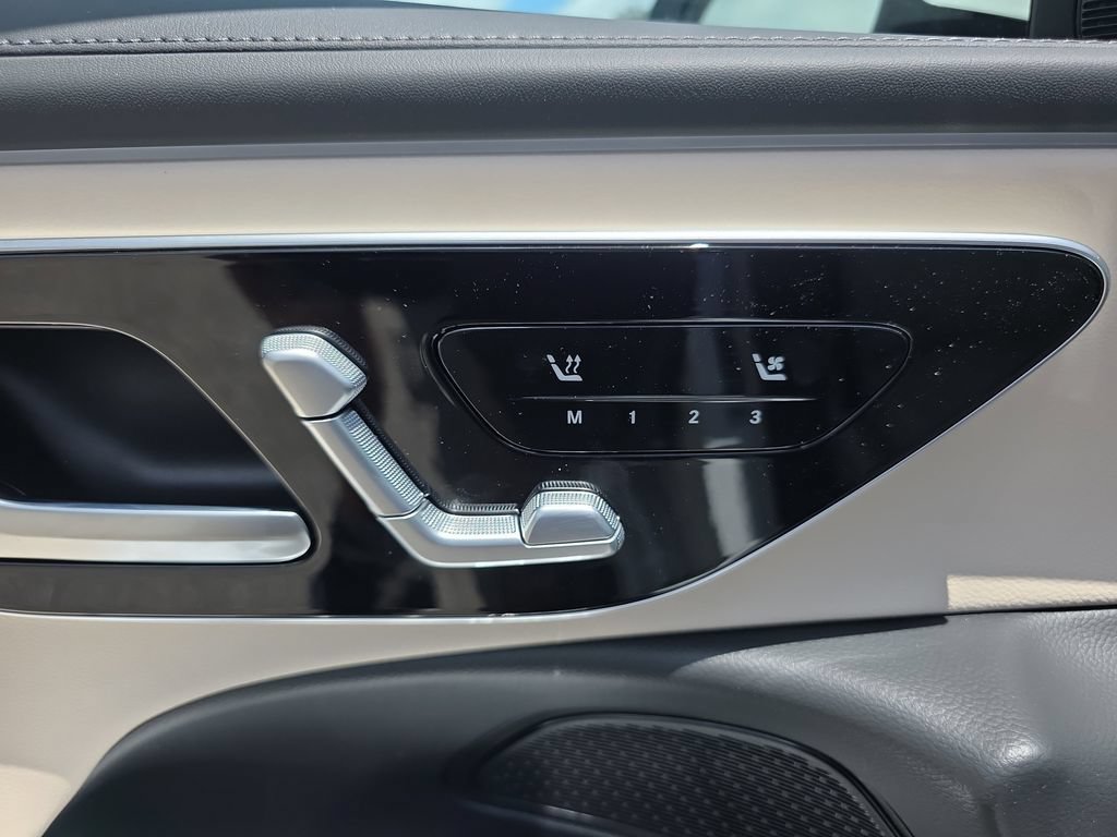 New 2026 Mercedes-Benz E 350 4MATIC Sedan image 11