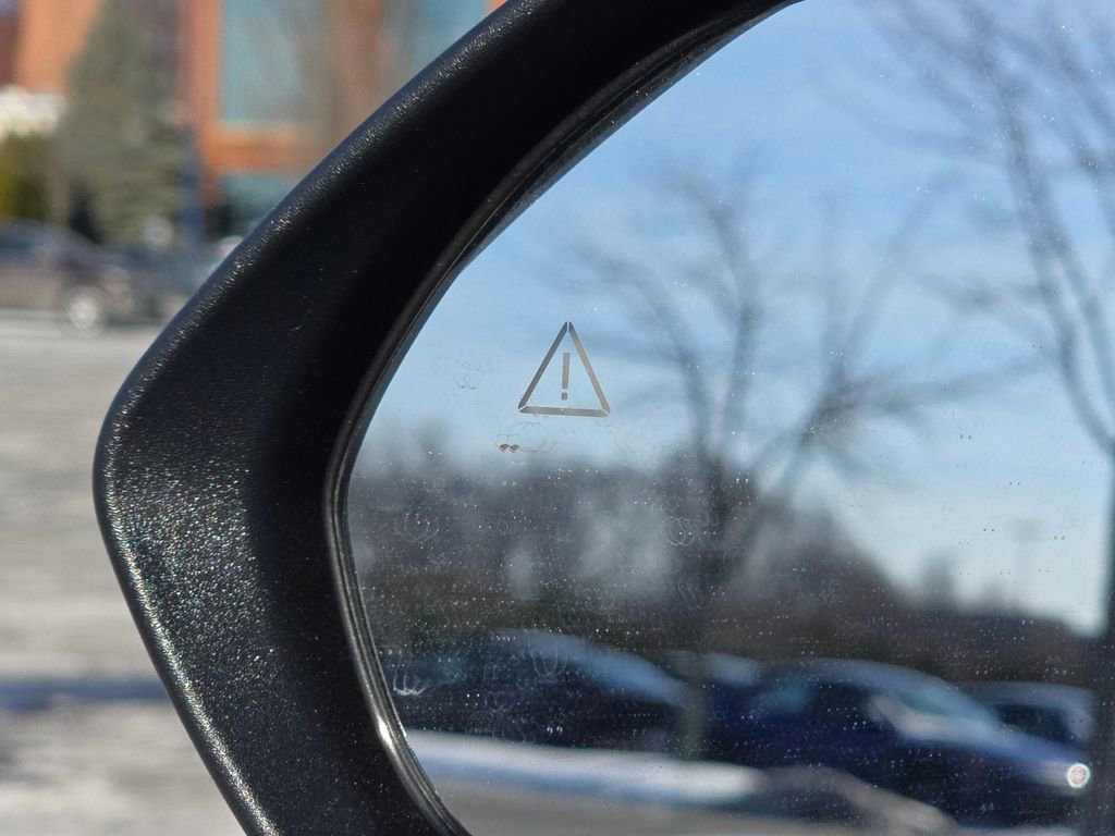 New 2025 Kia K4 LXS image 6