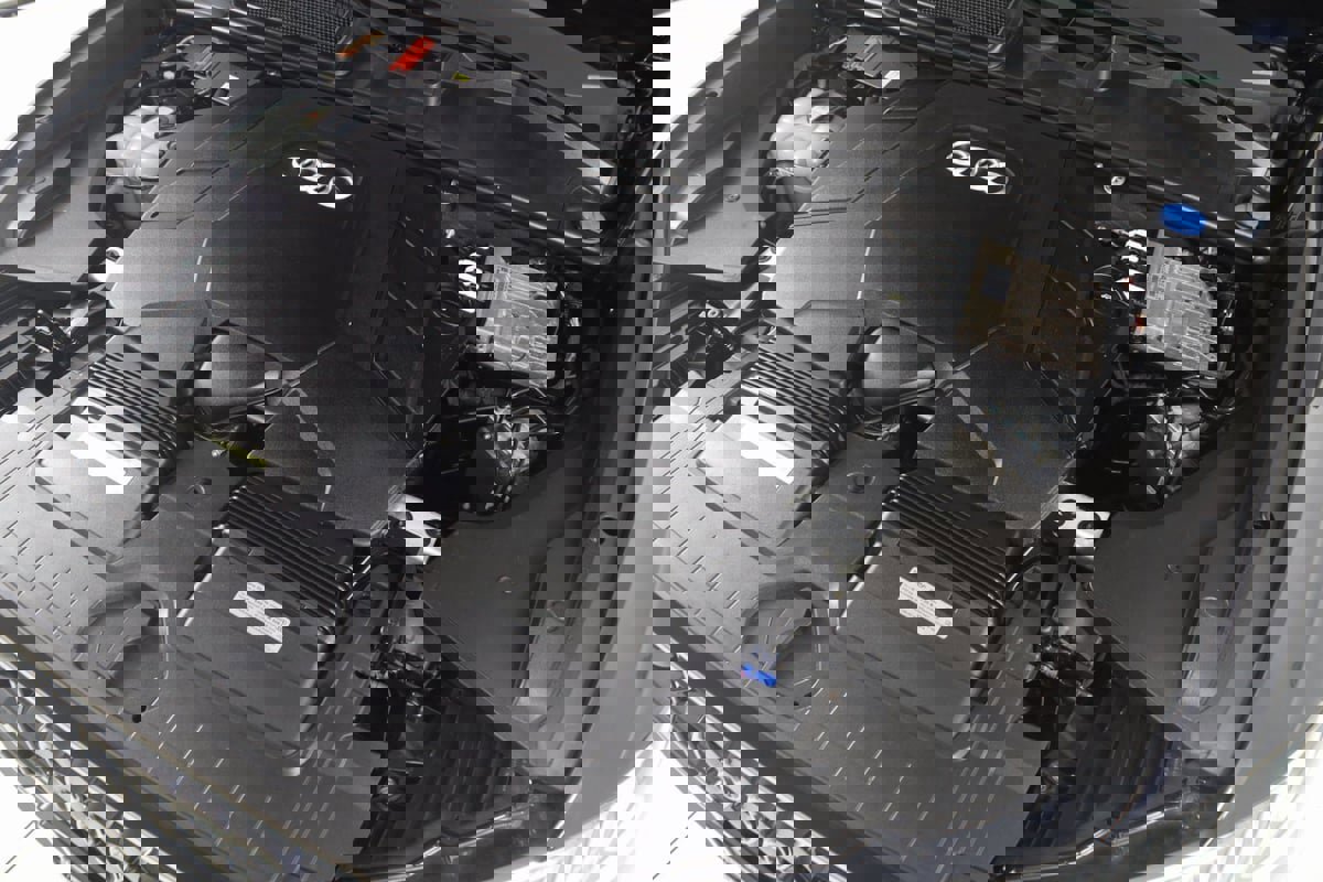 Used 2021 Audi Q8 Prestige w/ Prestige Package image 20