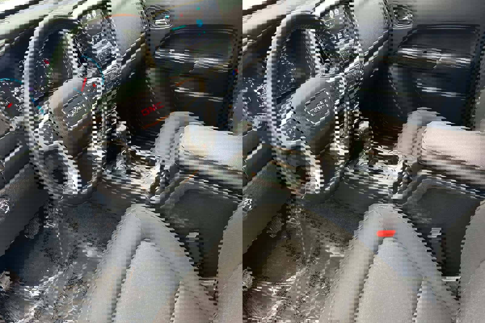 Used 2017 GMC Canyon SLE w/ SLE Convenience Package image 12