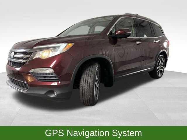 Used 2017 Honda Pilot Touring image 4