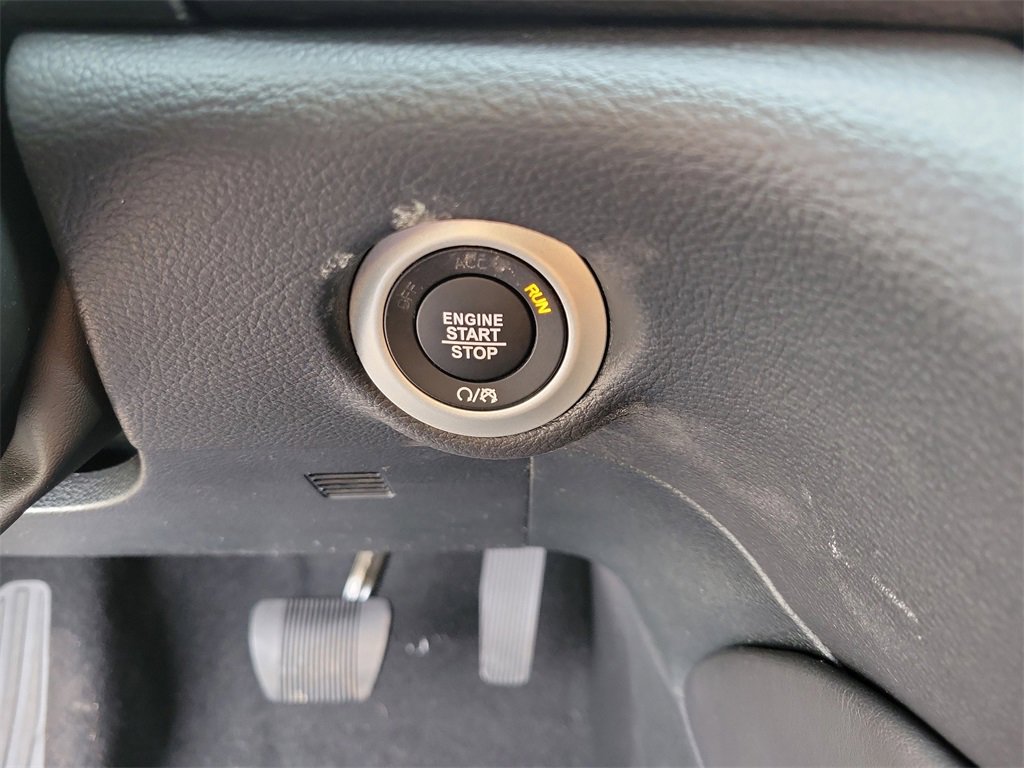 New 2026 Chrysler Pacifica Limited image 24