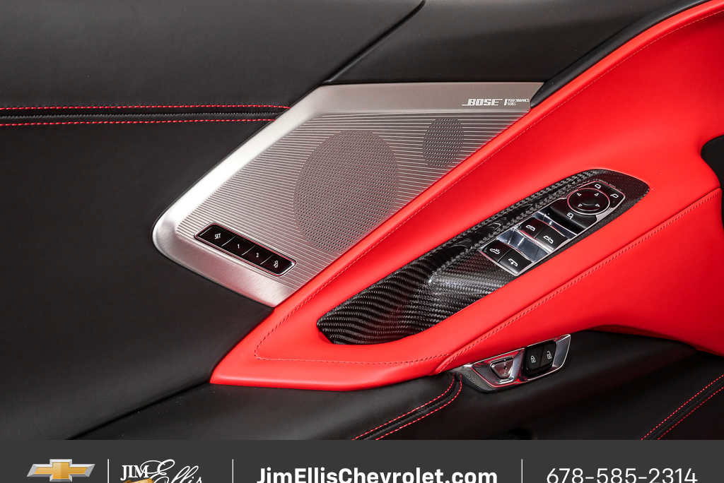 Used 2024 Chevrolet Corvette Stingray Premium Conv w/ Z51 Performance Package RWD image 11