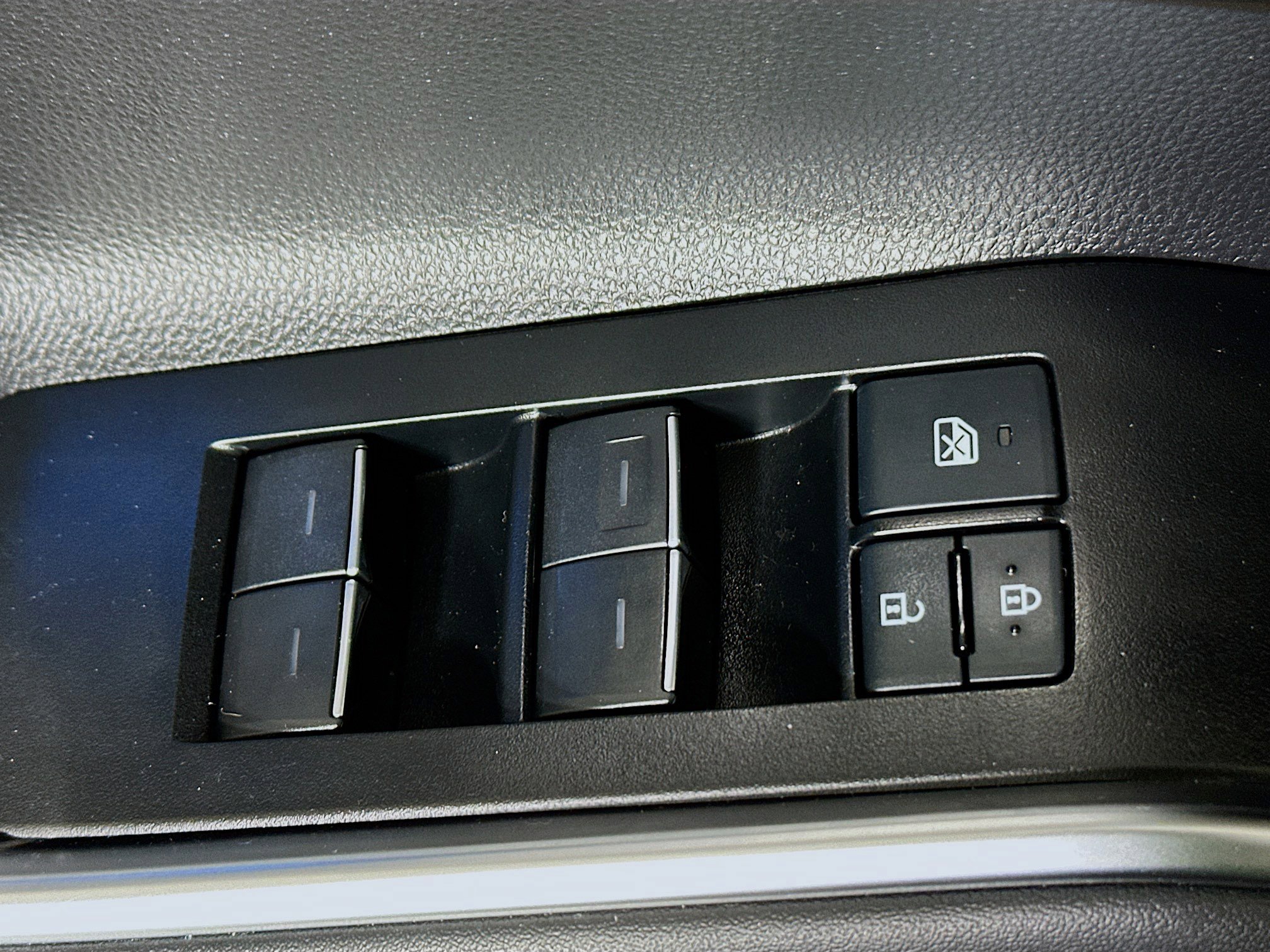 Used 2022 Toyota Highlander Platinum image 14