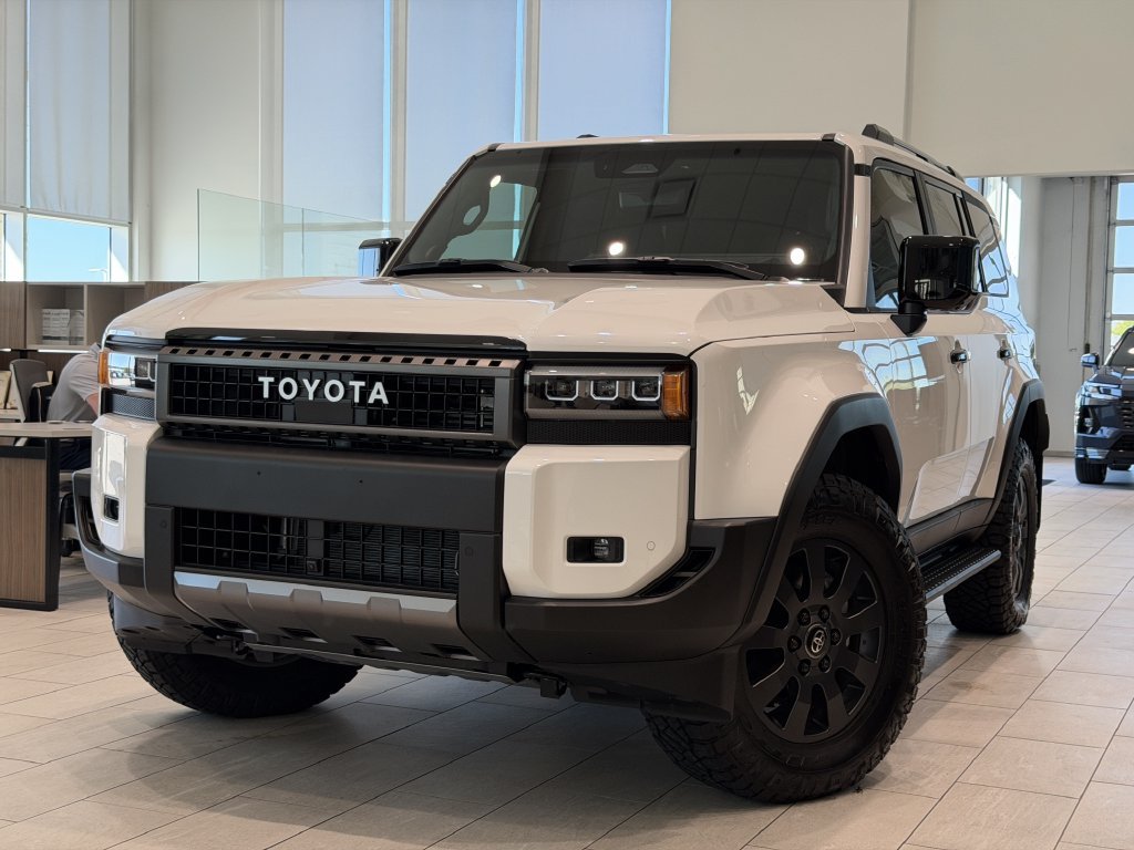 Used 2026 Toyota Land Cruiser w/ Premium Package AWD/4WD image 2