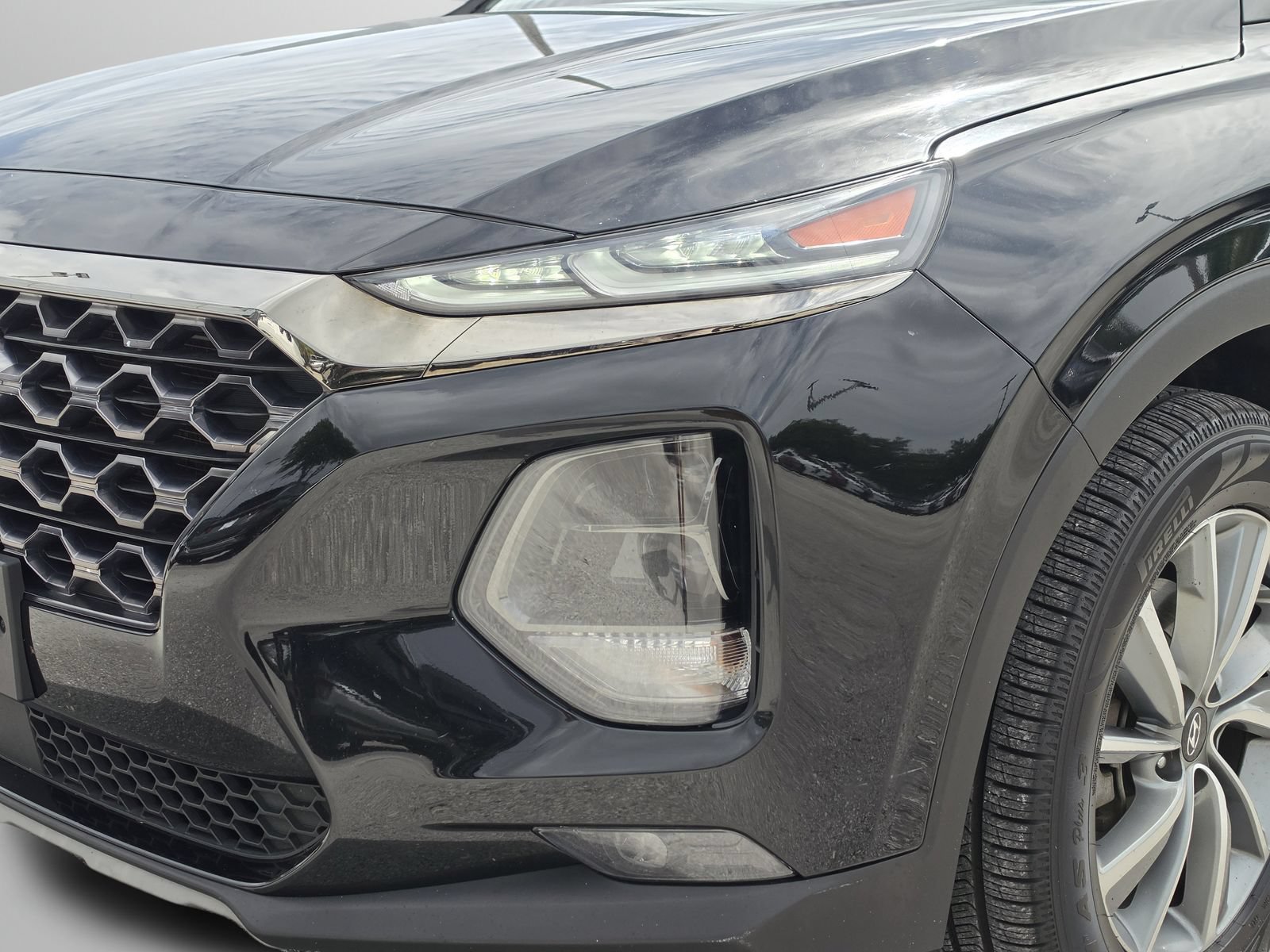 Used 2019 Hyundai Santa Fe AWD w/ Cargo Package image 39