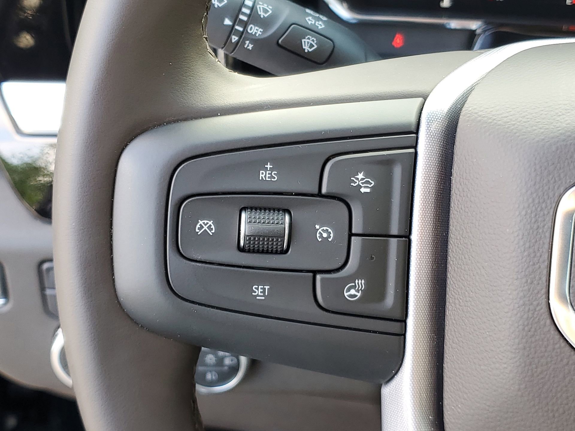 Used 2025 GMC Sierra 2500 SLT w/ SLT Premium Package image 21