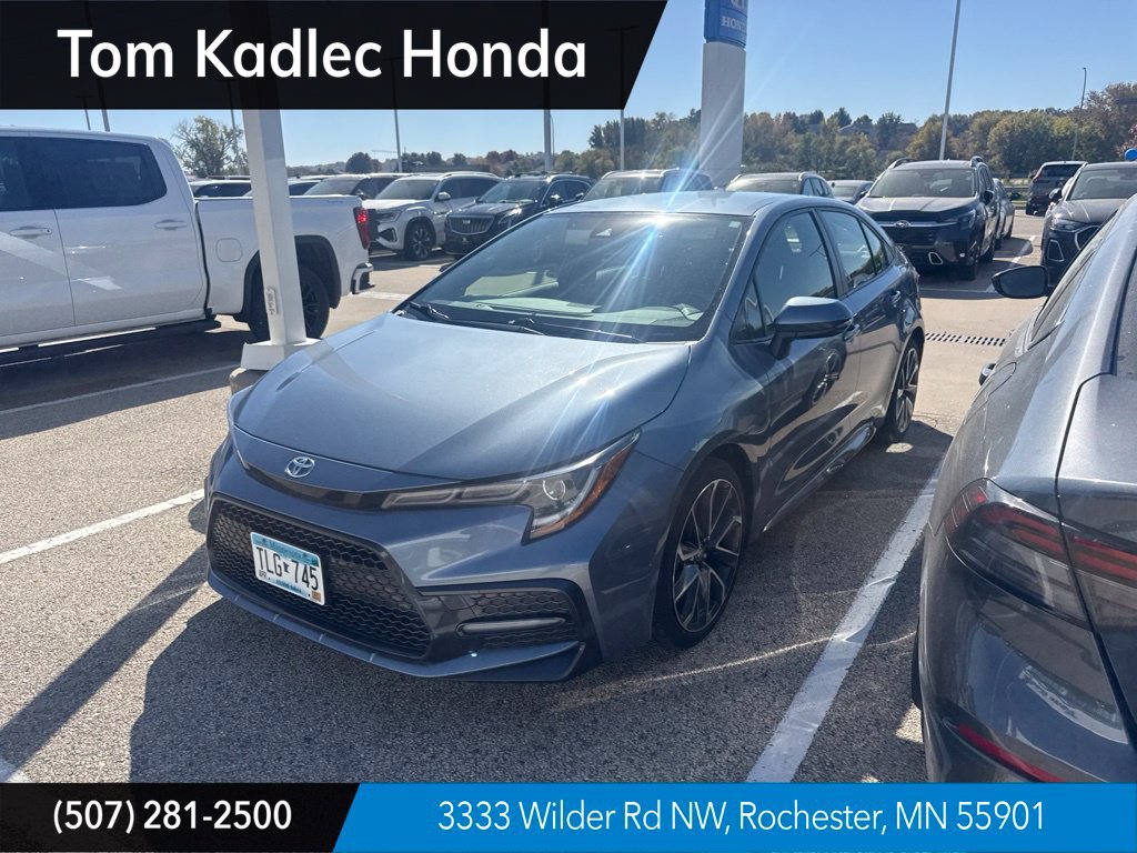 Used 2021 Toyota Corolla SE w/ Carpet Mat Package (TMS) FWD image 1