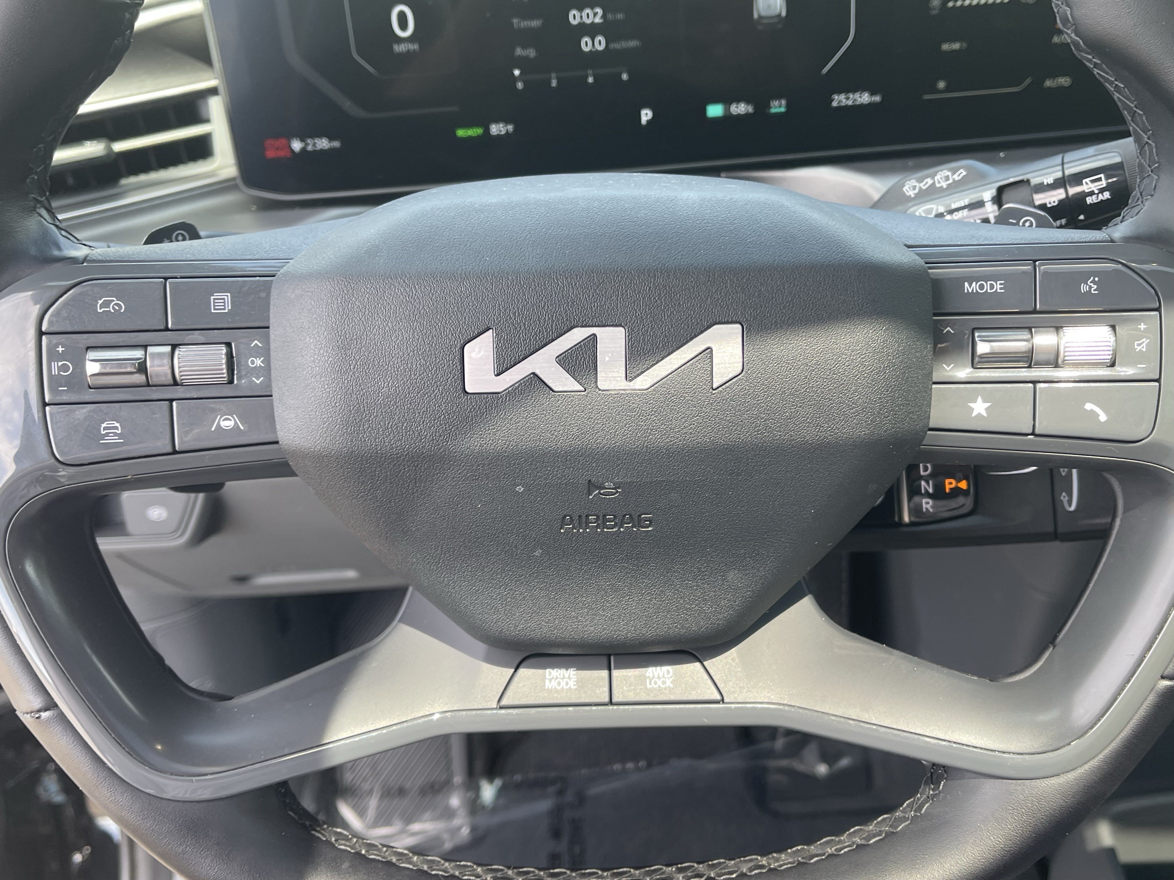 Used 2024 Kia EV9 Wind AWD/4WD image 22