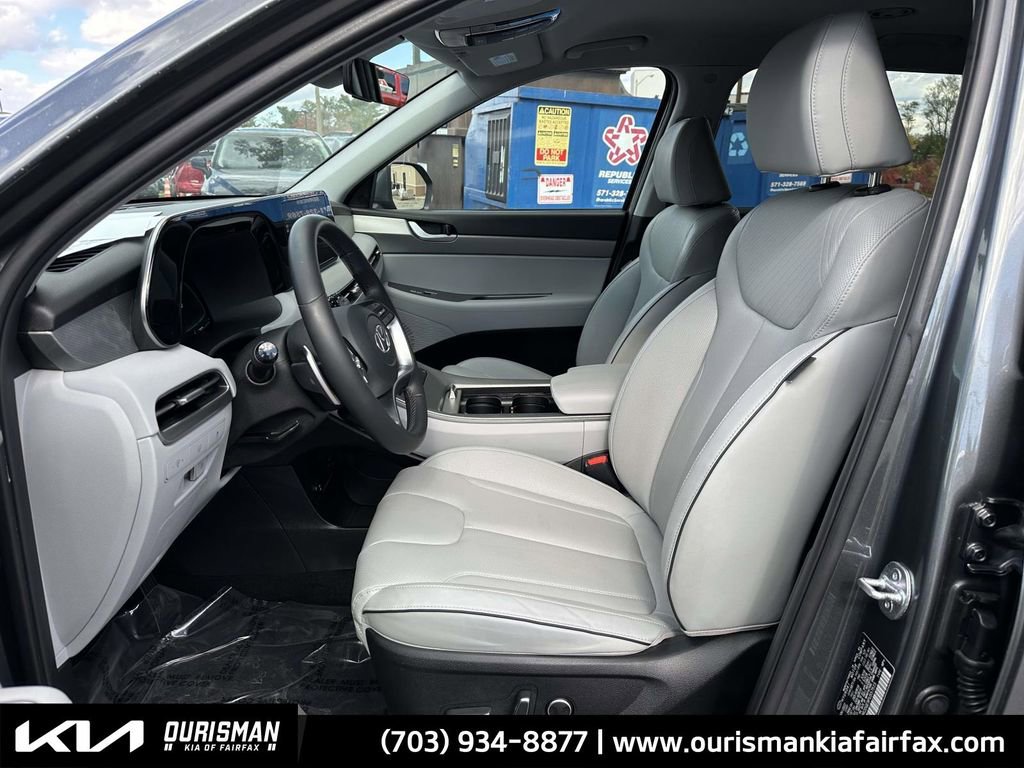 Used 2023 Hyundai Palisade SEL image 23