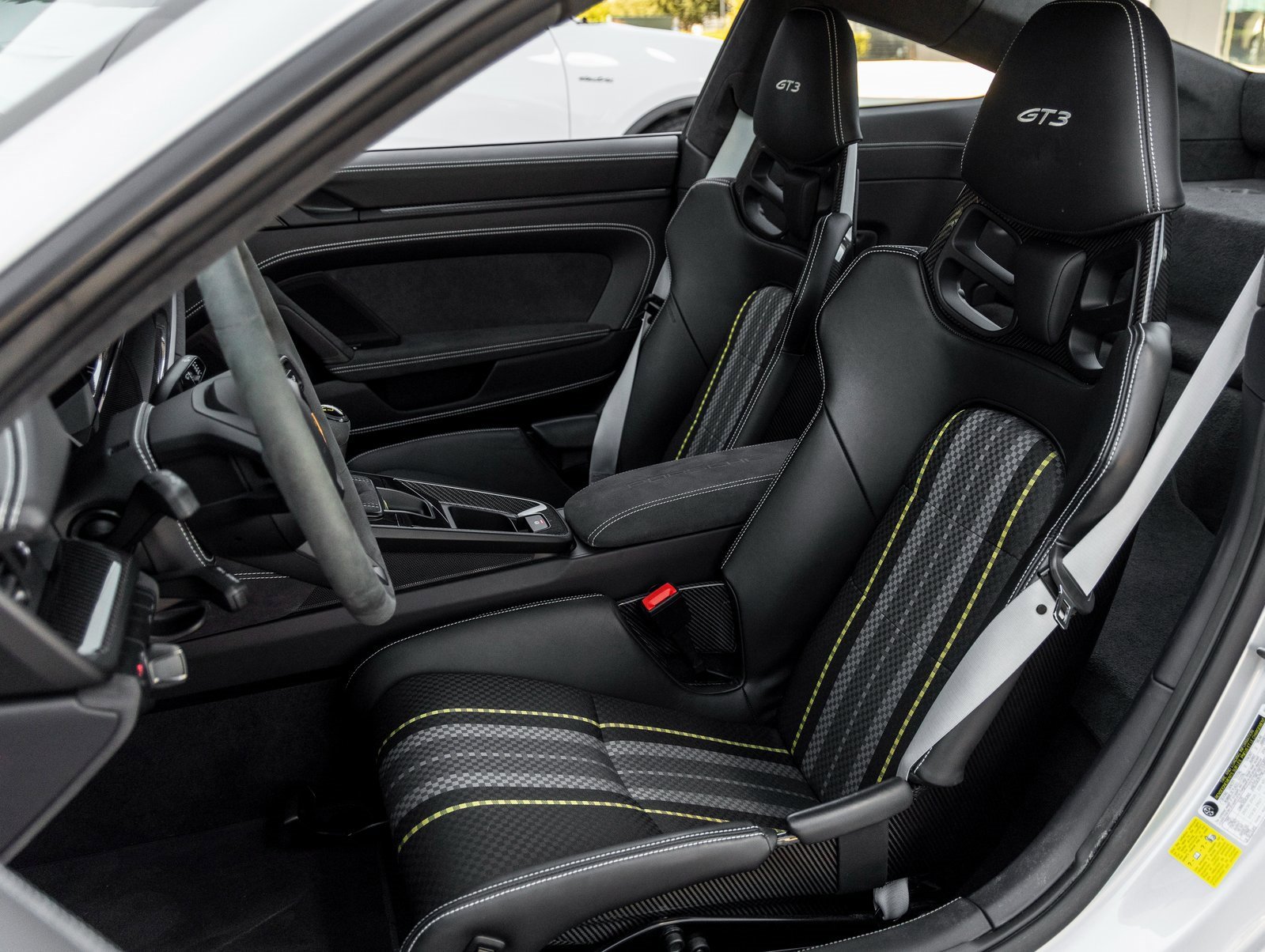 Certified 2022 Porsche 911 GT3 image 5