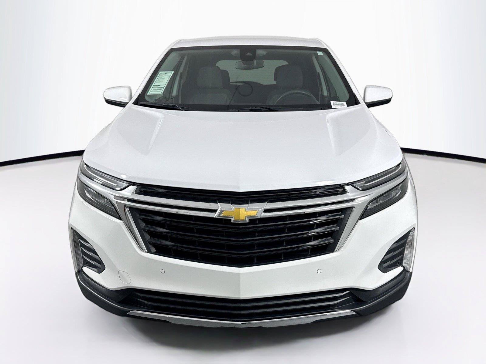 Used 2024 Chevrolet Equinox LT w/ LPO, Floor Liner Package FWD image 7