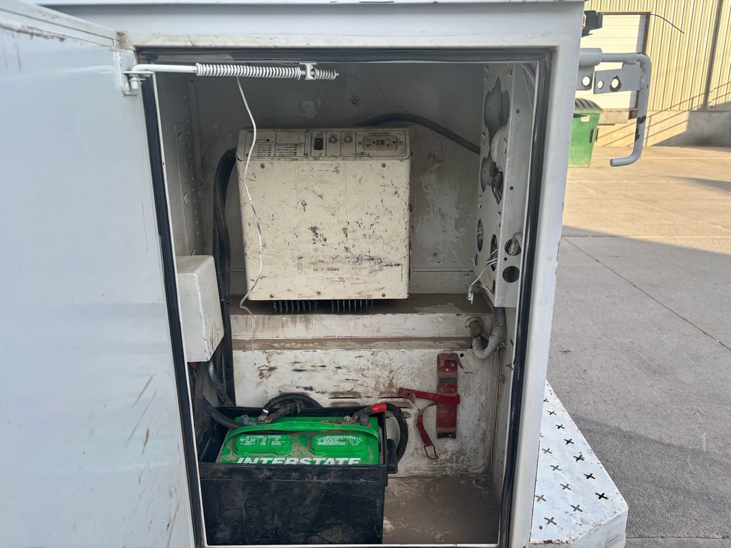 Used 2018 Ford F350 XLT image 40