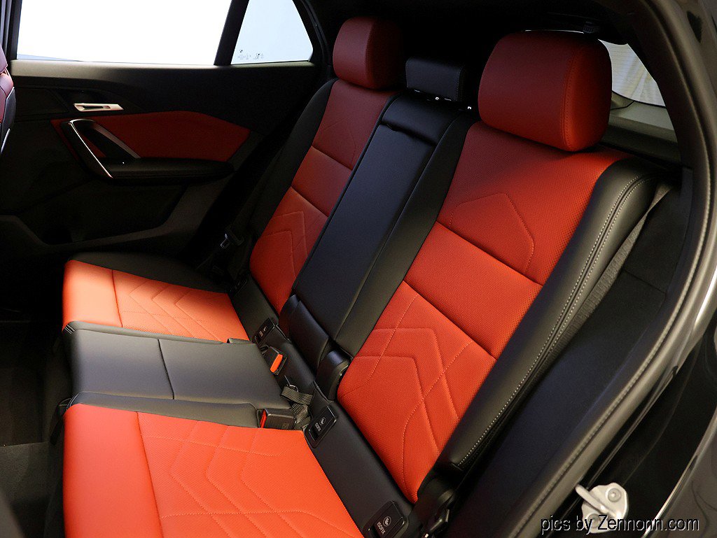 Certified 2025 BMW X2 xDrive28i image 12