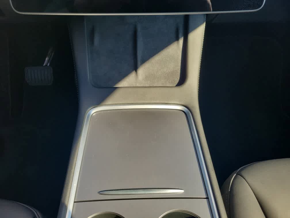 Used 2023 Tesla Model Y AWD image 20
