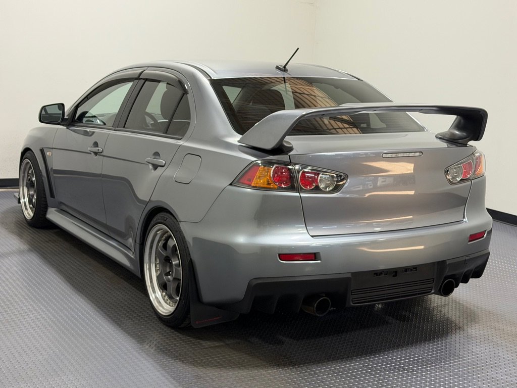 Used 2014 Mitsubishi Lancer Evolution GSR image 7