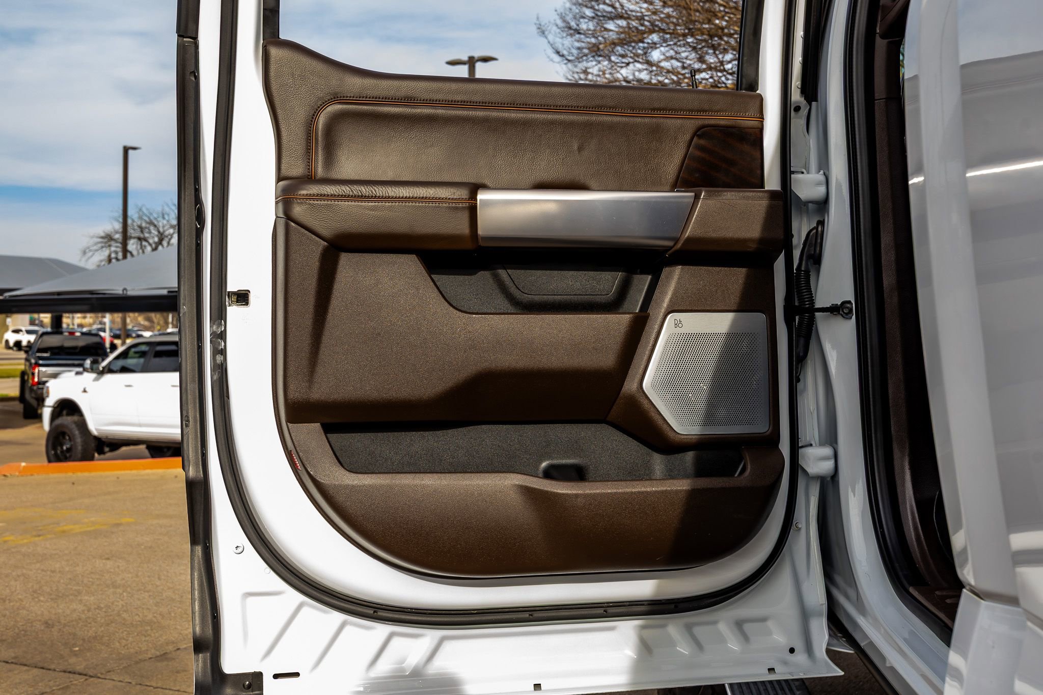 Used 2023 Ford F350 King Ranch w/ Chrome Package image 34