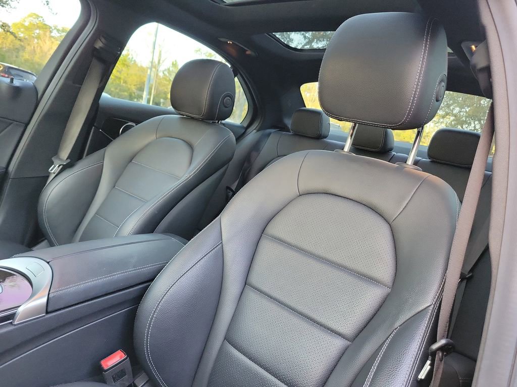 Used 2020 Mercedes-Benz C 300 Sedan image 15