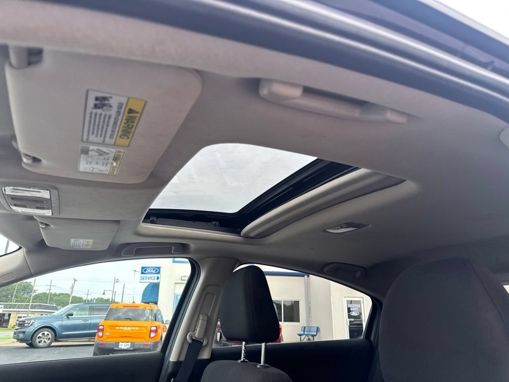 Used 2016 Honda HR-V EX image 10