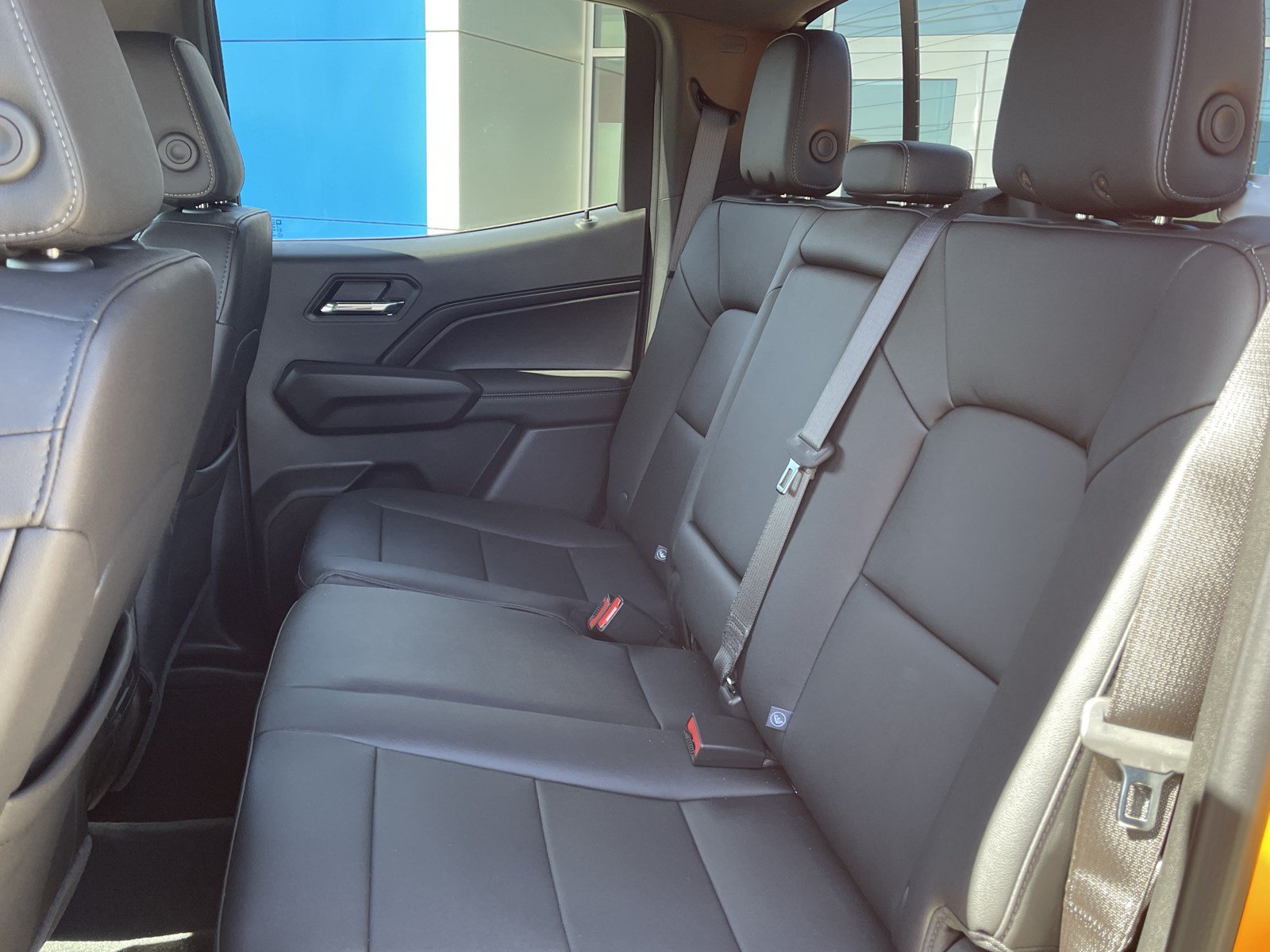 New 2026 Chevrolet Colorado LT w/ LT Convenience Package AWD/4WD image 16