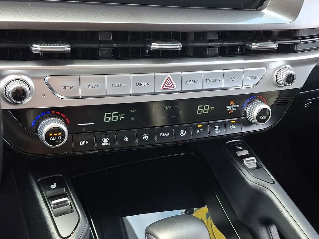 Used 2023 Kia Telluride S FWD image 15